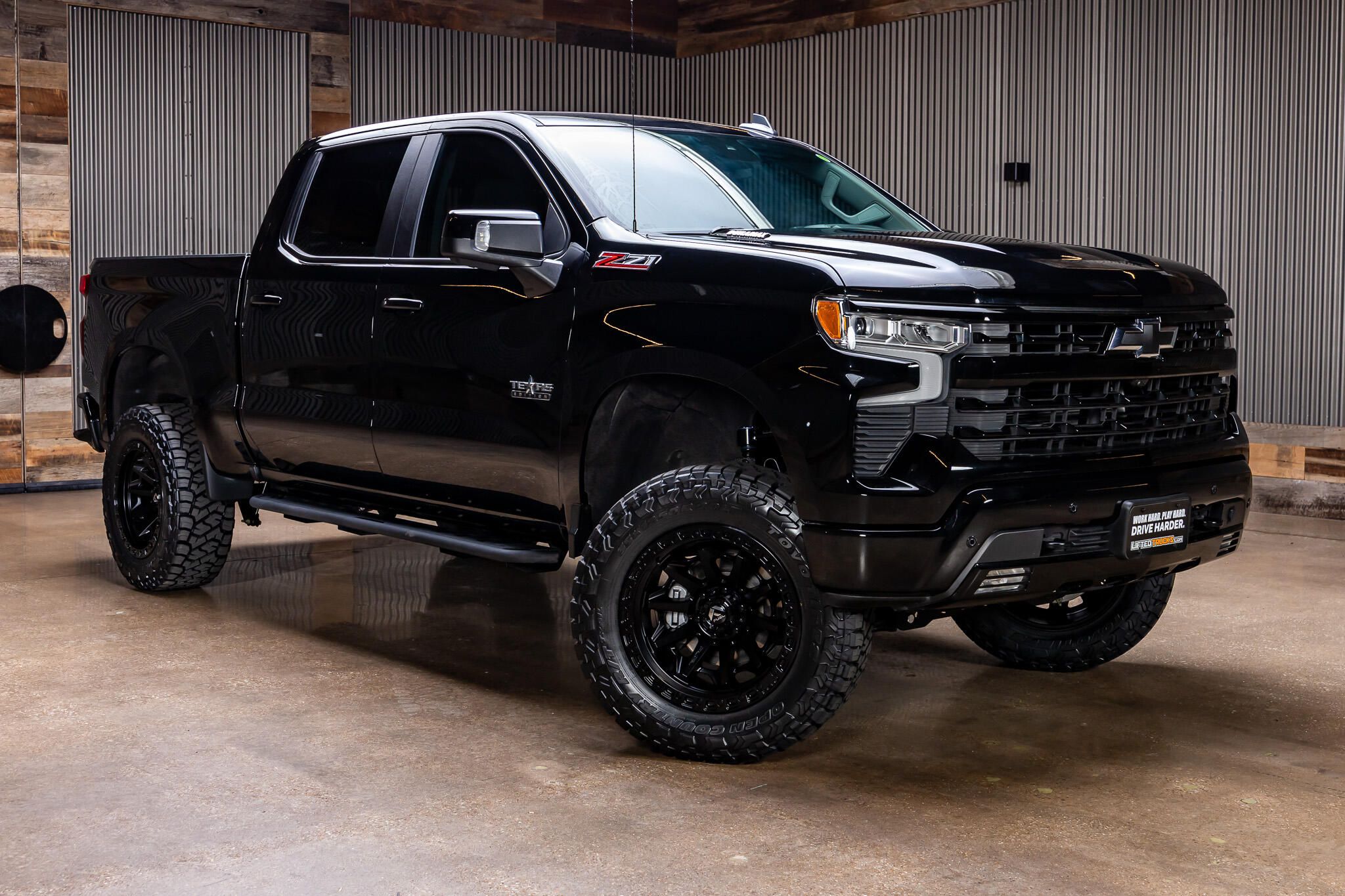 chevrolet silverado 1500 2025 1GCUKEE89SZ150680 image